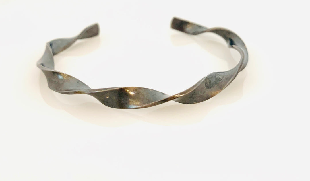 Karin Jacobson Twist Cuff
